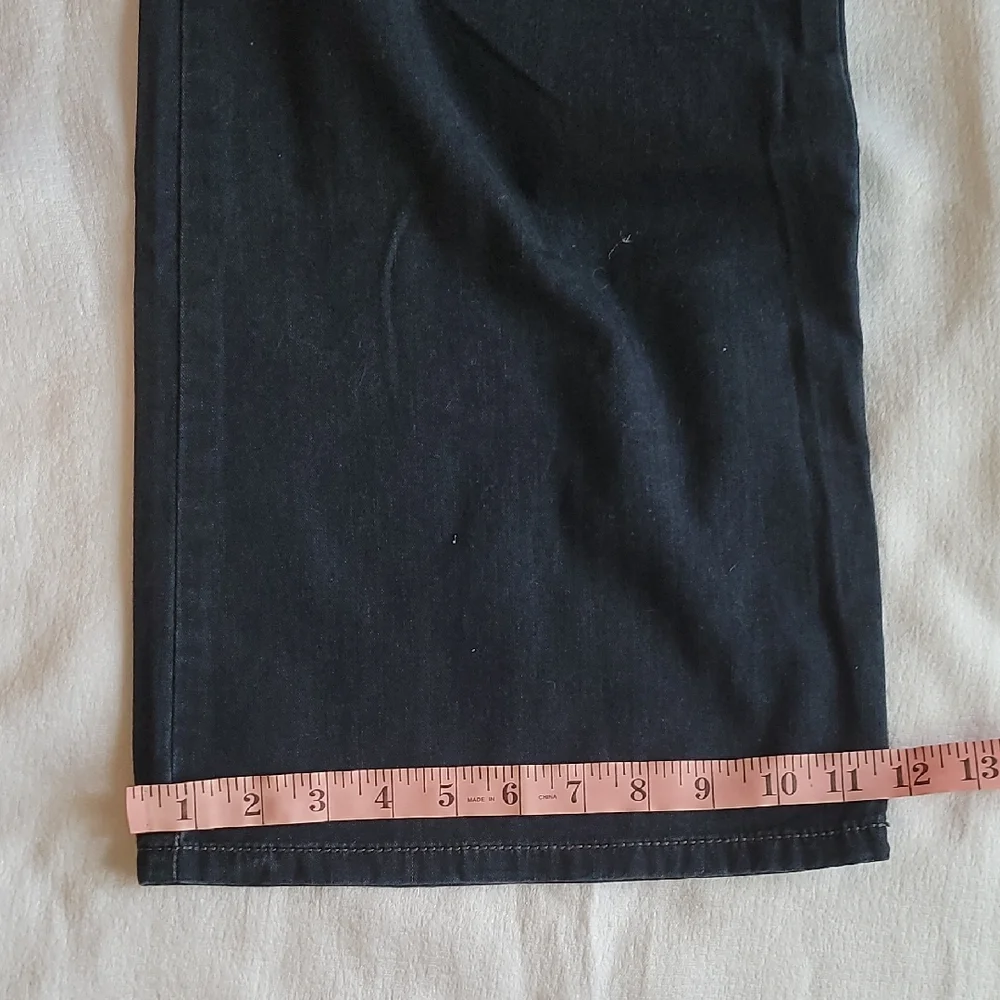 Women's Black Wide-Leg Jeans - Picture 3 of 11